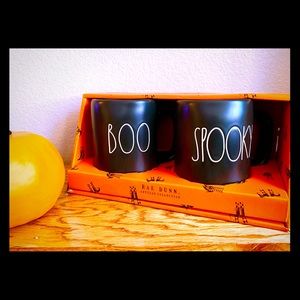 Rae Dunn Halloween Mug Set Boo and Spooky 👻 🎃